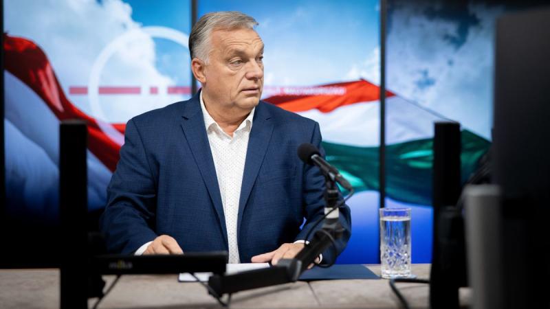 Orbán Viktor: Büszkeséggel tölthet el minket a bérmegállapodás - Világgazdaság

Orbán Viktor kifejezte, hogy a legújabb bérmegállapodásra való tekintettel nagy büszkeséggel tekinthetünk a közösen elért eredményekre. Az új megállapodás nemcsak a munkaválla