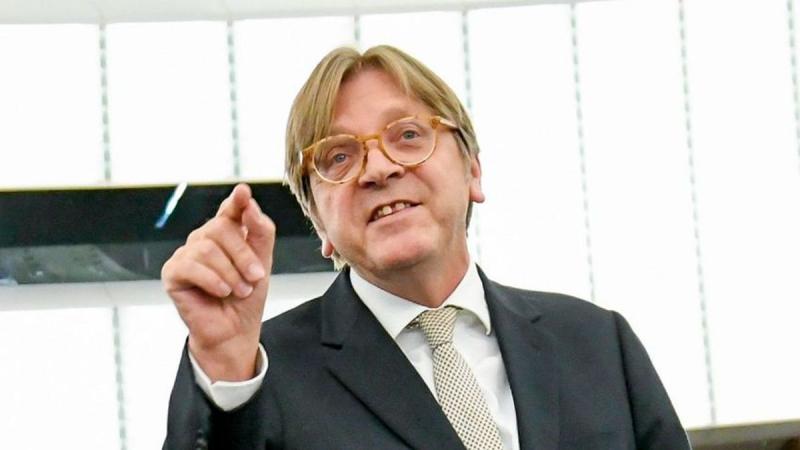 Guy Verhofstadt Orbán Viktort az Európai Unió árulójának titulálta - Mandiner.