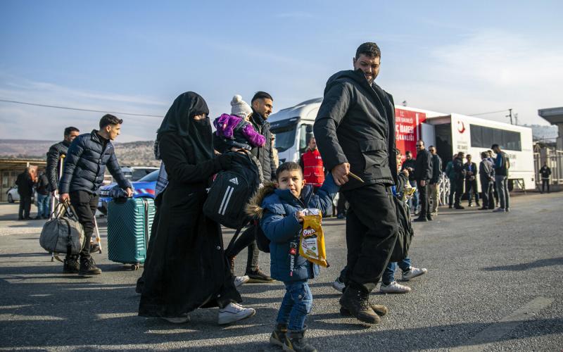 Az Európai Unió humanitárius légihidat indít Szíria megsegítésére.