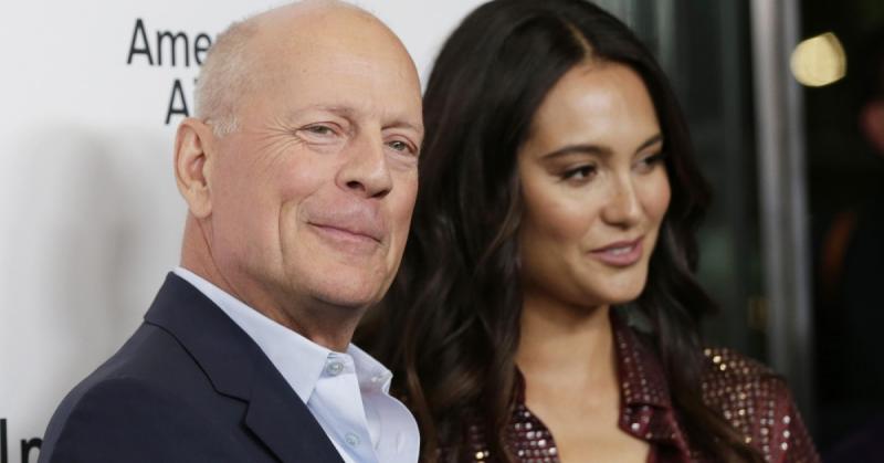 Demencia: Könnyekkel a szemében osztotta meg Bruce Willis felesége a színész jelenlegi állapotának részleteit - Képek a megindító pillanatokról.