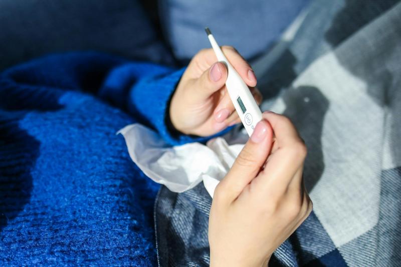 A szakértők figyelmeztetnek, hogy a megfelelően nem kezelt légúti betegségek komoly tüdőgyulladás kialakulásához vezethetnek.